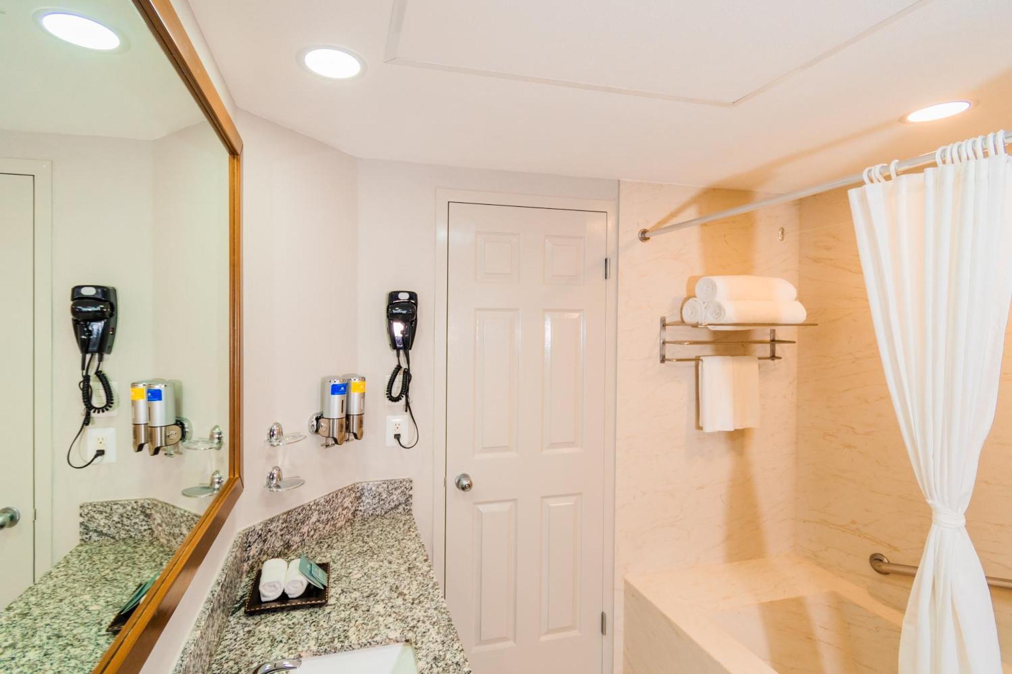 Superior Two-Bedroom Suite,1705691741:JPEG